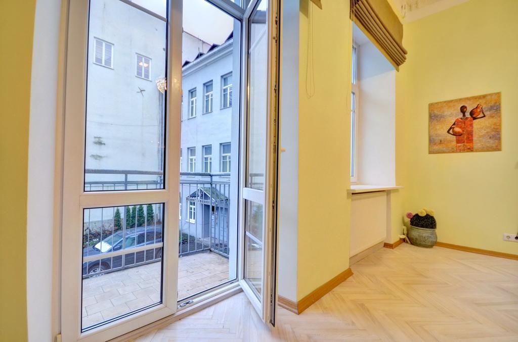 Great Apartment Near Town Hall Вилнюс Екстериор снимка